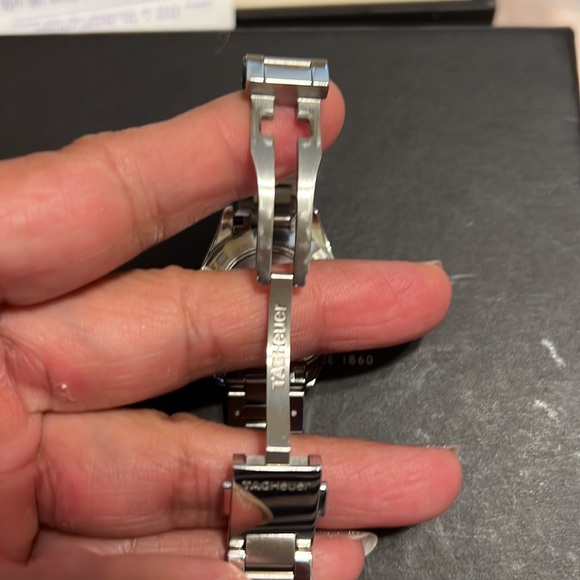 * sold *Tag Heuer diamond watch - Picture 5 of 11